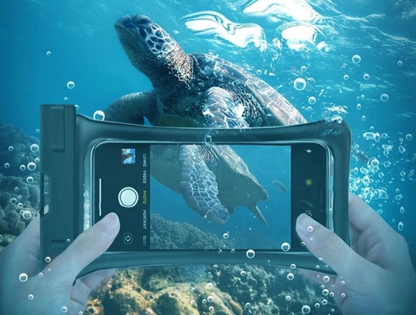 Kак защитить смартфон и другие вещи на природе