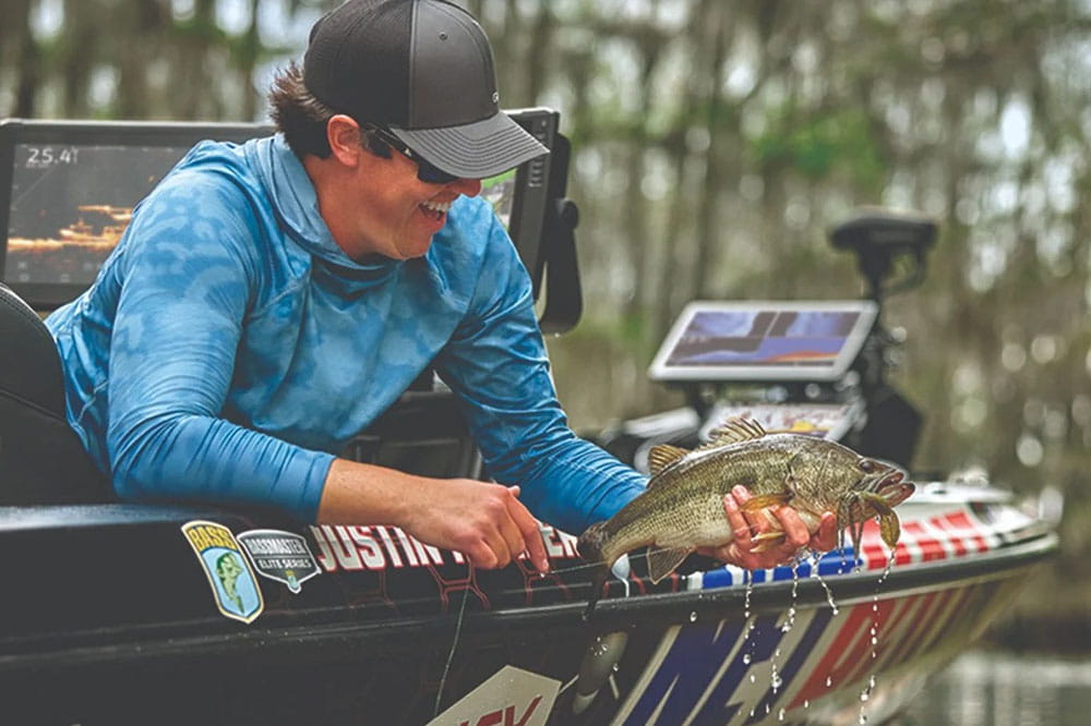 Станьте элитным рыболовом с Garmin