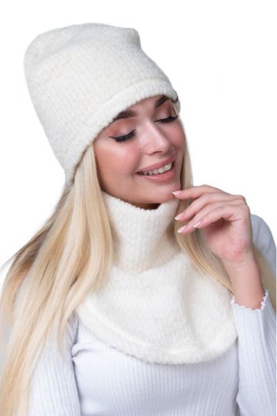 Шапка Букле цвет ваниль размер 54-58 Шапка Букле цвет ваниль размер 54-58